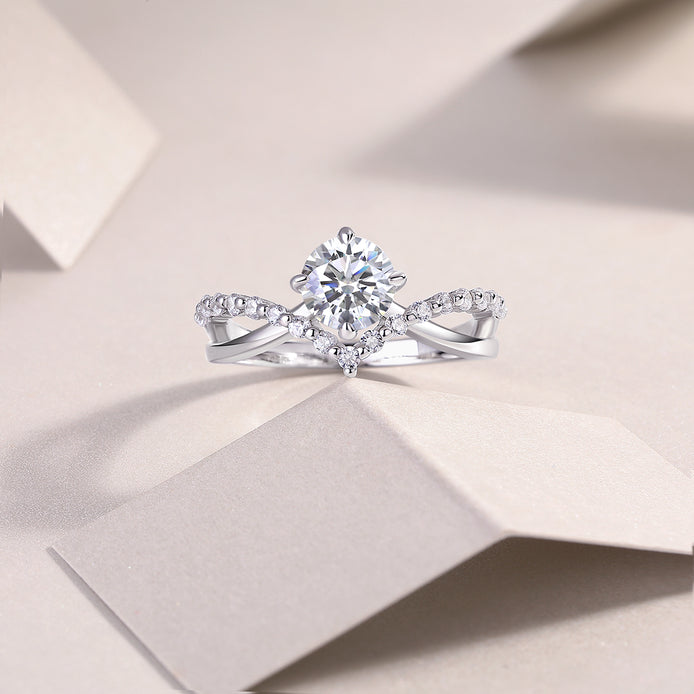 The Crown Ring  - Engagemet Ring with Moissanite Stones