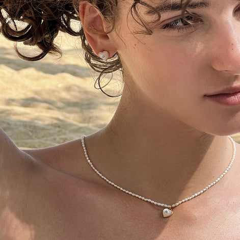 Henrietta Earrings - Mother-of-pearl and 18k  Gold plating details