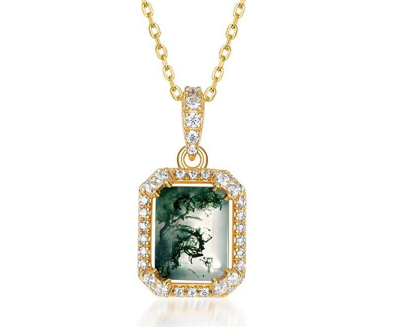 Briar Necklace Pendant