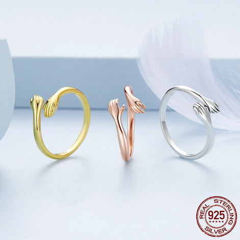 The Hug Ring (925 Silver)