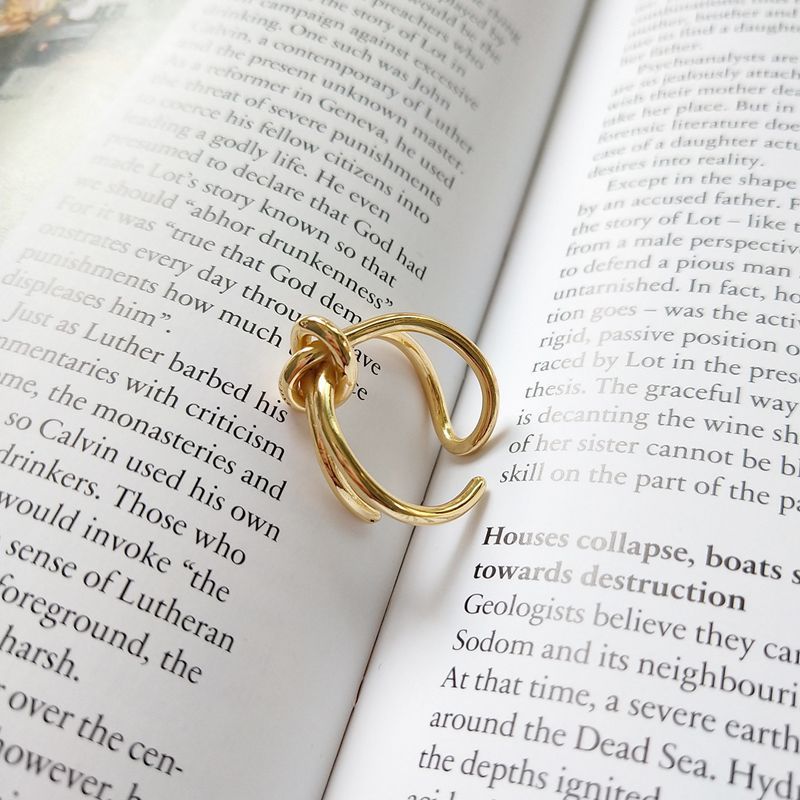 Knotted Ring (S925 Silver)