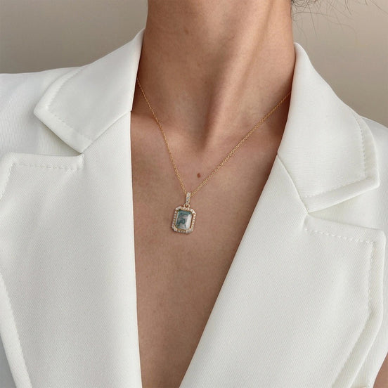 Briar Necklace Pendant