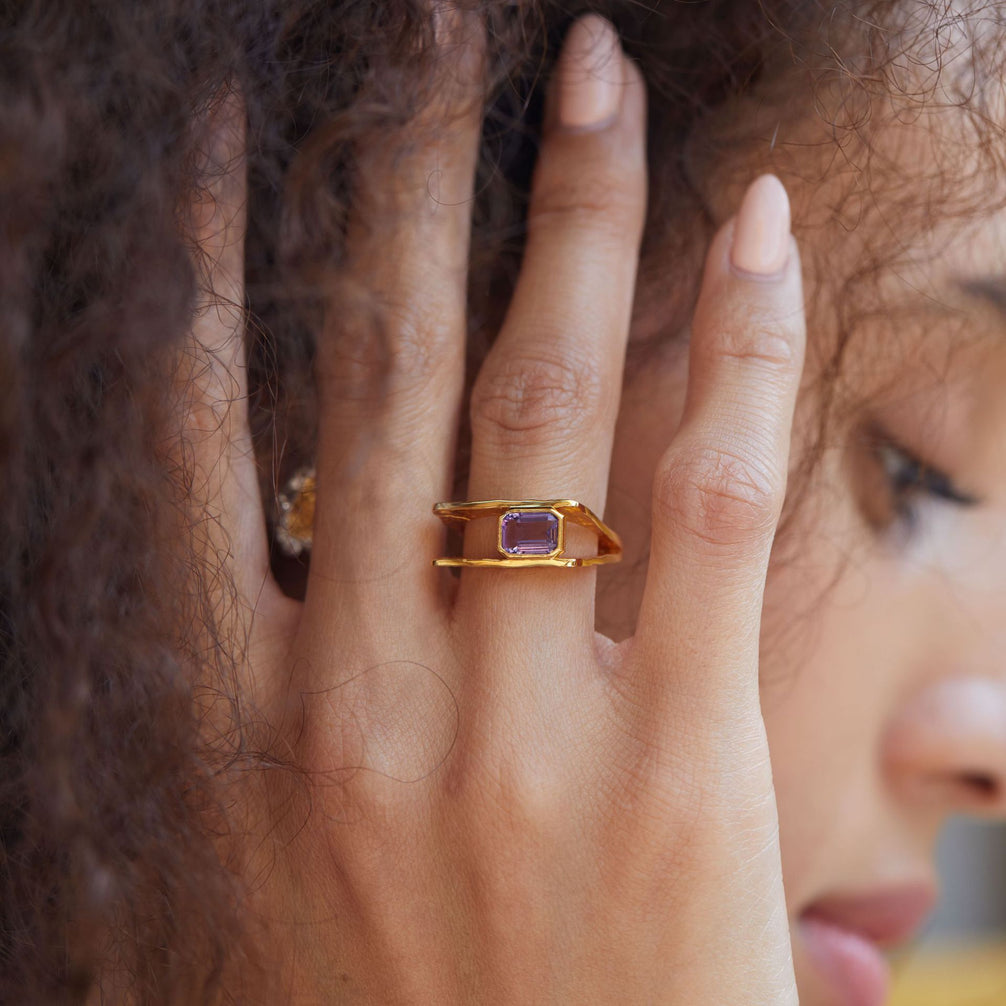 Sloane Ring
