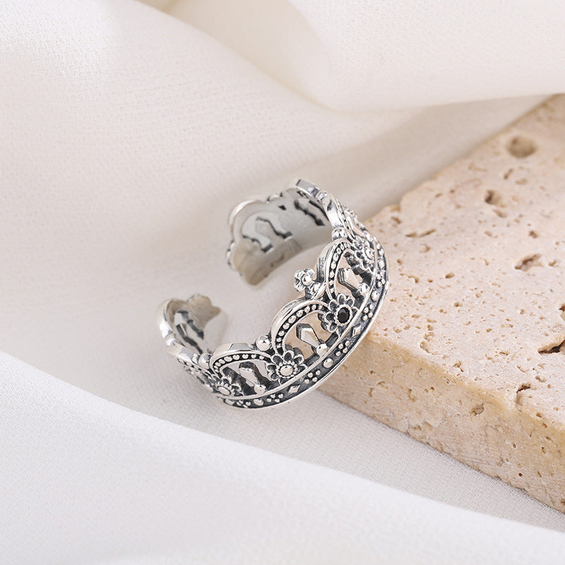 Queen Ring (S925 Silver)