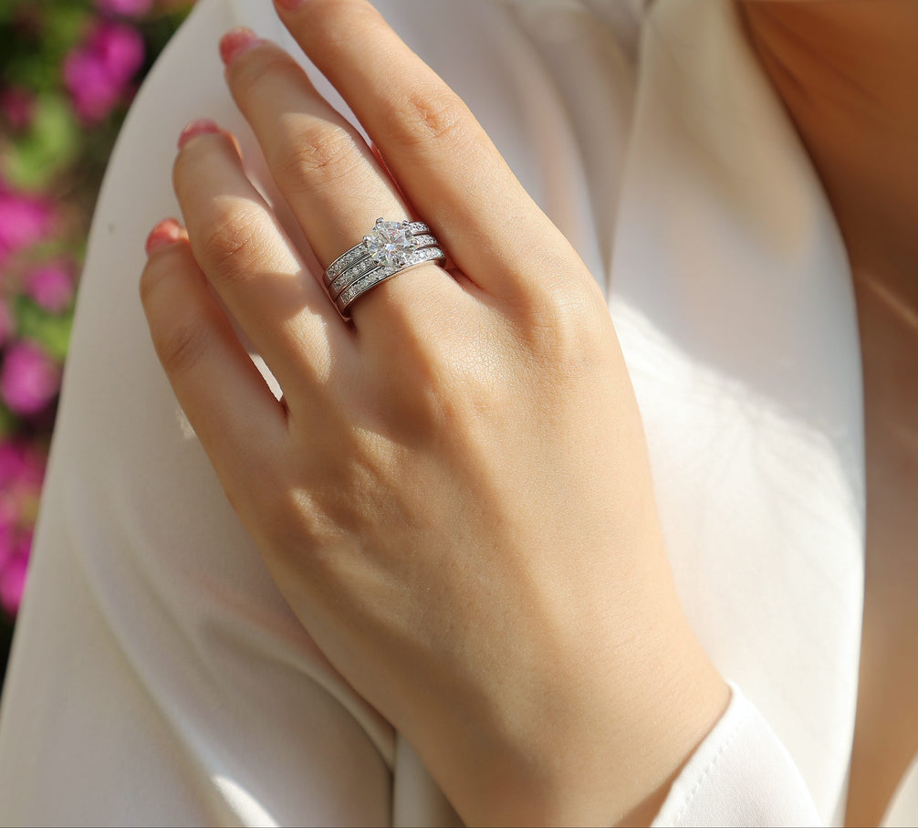 Three Rings Set - 2carat Moissanite central stone