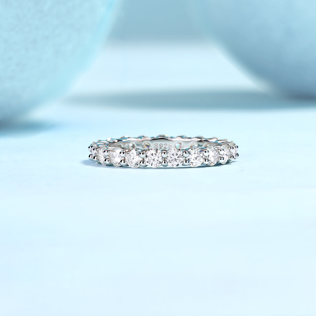 Lila Moissanite Wedding Band - S925 Silver